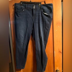 Torrid Dark Wash Super Soft Jegging Size 24R
